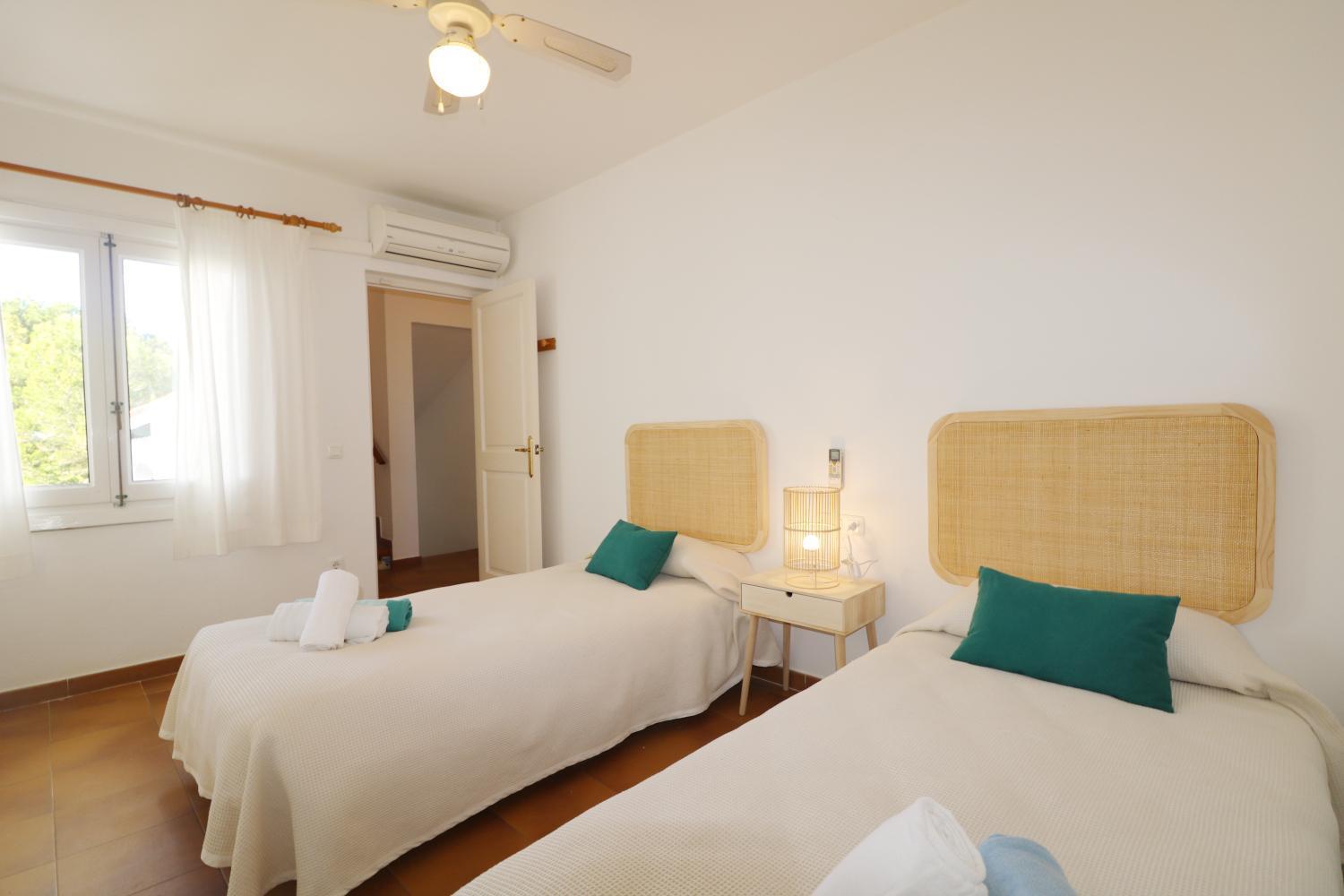 Villa Las Marinas - 4, Con Piscina Privada Y A 5 Minutos De La Playa Arenal d'en Castell Kültér fotó